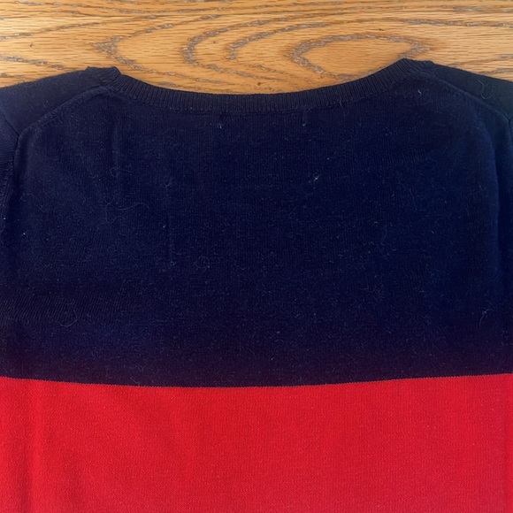 Gap Sweater - Picture 7 of 9